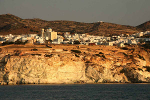 «Κρυμμένο διαμάντι» η Κίμωλος - Ένα από τα πιο ήσυχα και αυθεντικά νησιά των Κυκλάδων