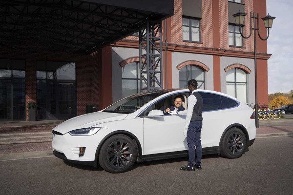 Tesla Model Y: Επιστροφή στην κορυφή της ευρωπαϊκής αγοράς