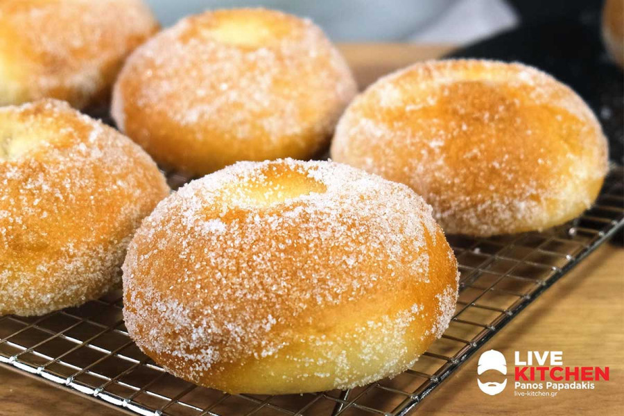 Τα πιο νόστιμα και εύκολα νηστίσιμα donuts χωρίς μίξερ