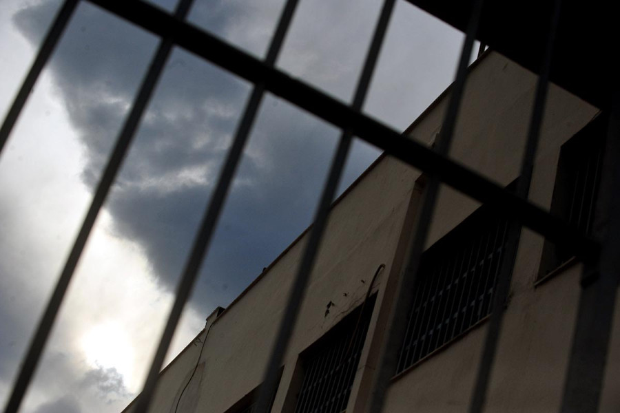 Πάτρα: Έφοδος του Ελληνικού FBI στις φυλακές Αγίου Στεφάνου