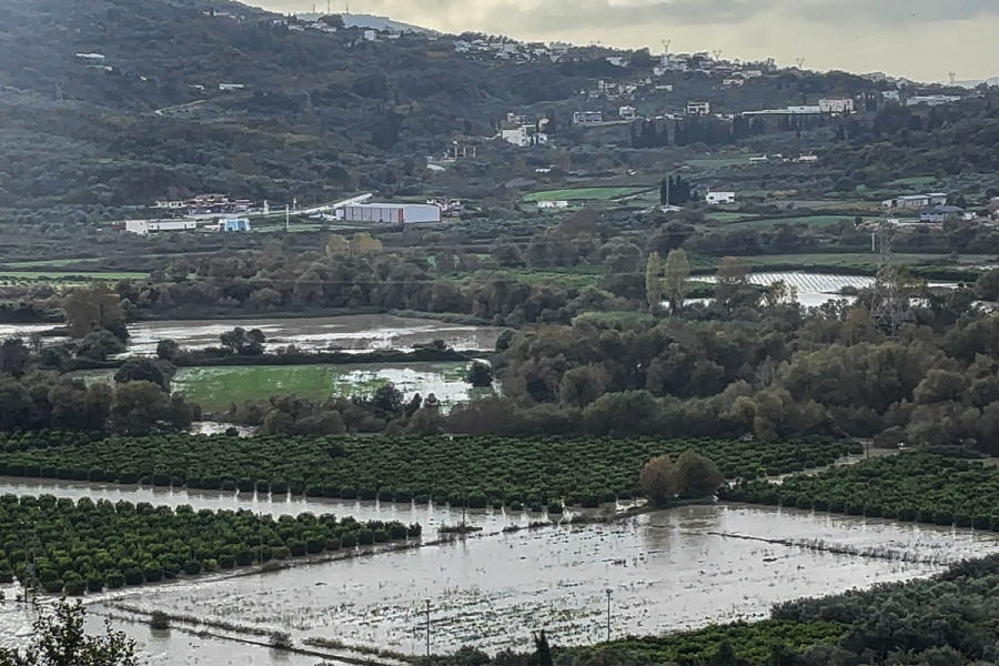 Πλημμύρες και κατολισθήσεις από την κακοκαιρία σε Ήπειρο και Κέρκυρα - Εκδόθηκαν 112 σε Ιωάννινα, Άρτα, Πρέβεζα και Θεσπρωτία (video)