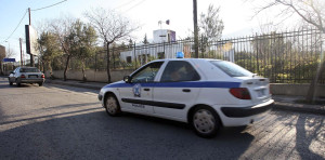Άγρια συμπλοκή μαθητών με σκουπόξυλα και τούβλα στο Περιστέρι - Τρεις καθηγητές τραυματίες