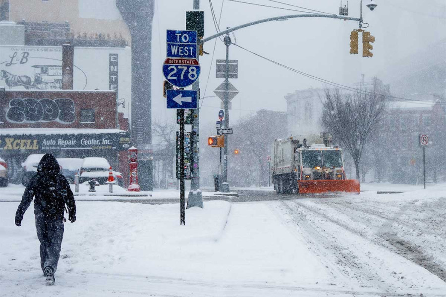 Σε συνθήκες ακραίου ψύχους οι ΗΠΑ: - 40 βαθμοί Κελσίου, blackout και χιονοθύελλες παραλύουν τη χώρα
