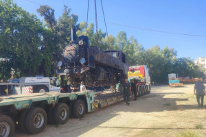 Κυπαρισσία: "Περιμένοντας το αεροπλάνο, μας πήραν το Τρένο"