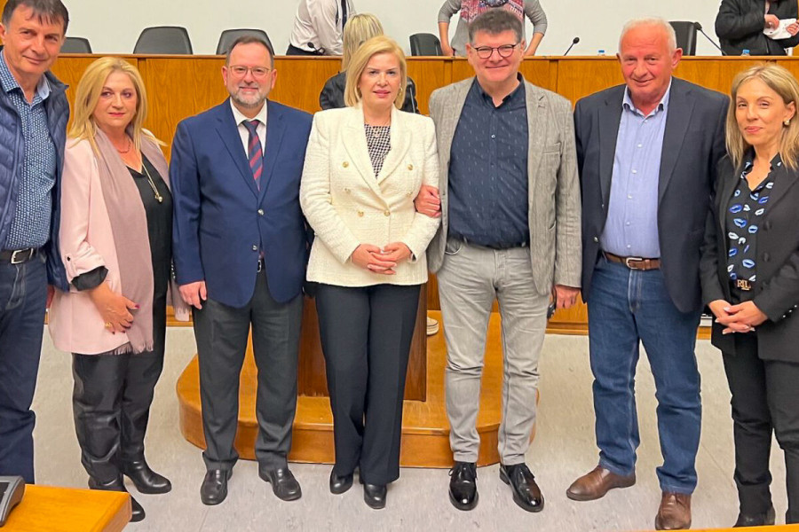 «Κλικ Ζωής»: Παρουσιάστηκαν στον Πύργο οι δωρεάν υπηρεσίες αυτόνομης διαβίωσης για ηλικιωμένους και ΑμΕΑ