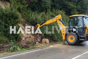 Γιαννιτσοχώρι: Βράχος έπεσε στην Πύργου - Κυπαρισσίας
