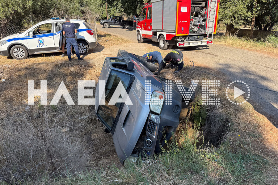 Καβασιλάκια Πύργου: Αγροτικό κατέληξε σε κανάλι - Κινητοποίηση της Πυροσβεστικής