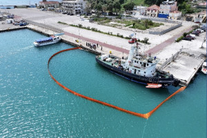 Κατάκολο: Εκπαιδευτική άσκηση αντιμετώπισης θαλάσσιας ρύπανσης
