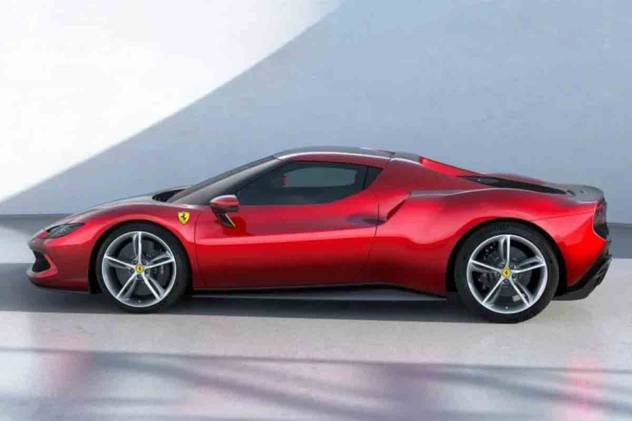 Οσονούπω η νέα Ferrari 296 Versione Speciale