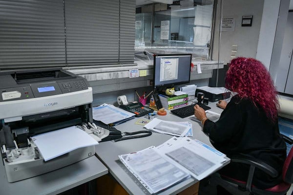 Αντίστροφη μέτρηση για τις φορολογικές δηλώσεις: Αυξάνονται τα αιτήματα για παράταση προθεσμίας