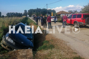 Λάππα Αχαΐας: Εκσκαφέας συγκρούστηκε με αυτοκίνητο - Τραυματίστηκε ο οδηγός του ΙΧ