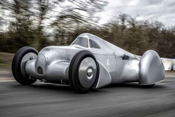 Η Audi αναβίωσε το Auto Union Lucca των 320 χλμ./ώρα της δεκαετίας του '30