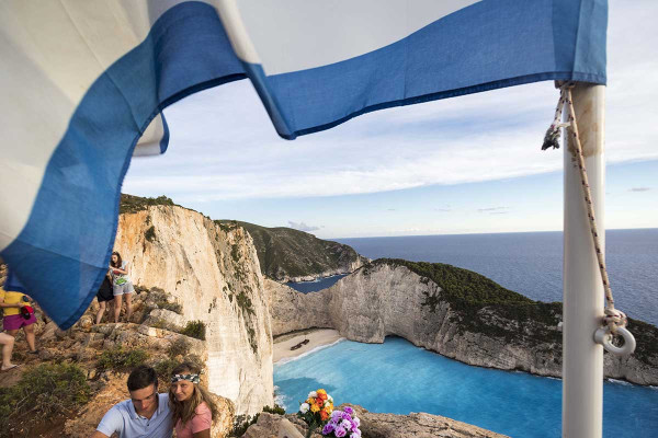 Ζάκυνθος: Κλειστή για το κοινό η παραλία του ναυαγίου και το 2026 - Τι προβλέπει η νέα απόφαση