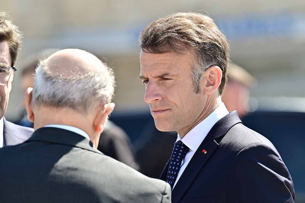 Μακρόν: «Αδικαιολόγητες και απαράδεκτες» οι ιρανικές επιθέσεις στα Αραβικά Εμιράτα
