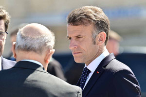 Μακρόν: «Αδικαιολόγητες και απαράδεκτες» οι ιρανικές επιθέσεις στα Αραβικά Εμιράτα