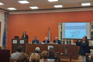 International Action Art - Παράρτημα Ηλείας: Εντυπωσιακή εκδήλωση στην κατάμεστη Αίθουσα του Δημ. Συμβουλίου στο Λάτσειο Μέγαρο