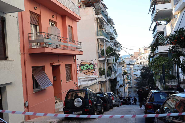 Γκύζη: Τι όπλισε το χέρι του άνδρα που πήγε να σκότωσει τη σύζυγό του – Το οικογενειακό δράμα πίσω από τις κλειστές πόρτες