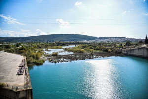 Άρτα: Στο νοσοκομείο ο άνδρας που έβγαλε τα δύο αγόρια από τον Άραχθο ποταμό