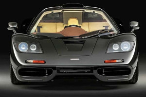 Η McLaren F1 007 θεωρείται και είναι μοναδική!