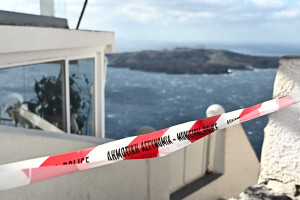 Τι θα γίνει σε περίπτωση ενεργοποίησης του ηφαιστείου του Κολούμπο: Οι πιθανότητες για τσουνάμι στη Σαντορίνη και οι χρόνοι αντίδρασης