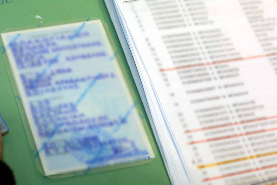 Τέλος από σήμερα τα ταξίδια στο εξωτερικό με την παλιά ταυτότητα - Λήγει η προθεσμία