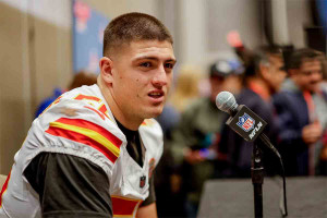 Γιώργος Καρλαύτης: Γίνεται «Μίδας» στο NFL με νέο τετραετές συμβόλαιο αξίας 93 εκατ. δολαρίων