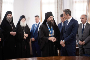 Μητσοτάκης από Άγιον Όρος: «Δεν υπάρχει καμία περίπτωση να αλλάξει ο χαρακτήρας της Μονής Σινά»