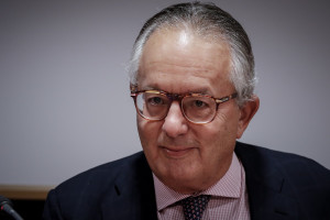 Πύργος: Παρουσιάζεται το νέο βιβλίο του Νίκου Χ. Αλιβιζάτου «Οι αρχιτέκτονες του πολιτεύματος»