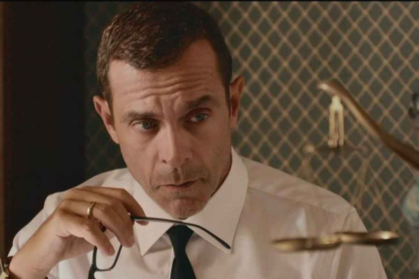 "Ο Δικαστής": Ο Κωνσταντίνος Μαρκουλάκης μας εισάγει στον ρόλο του στο νέο καθηλωτικό trailer της σειράς