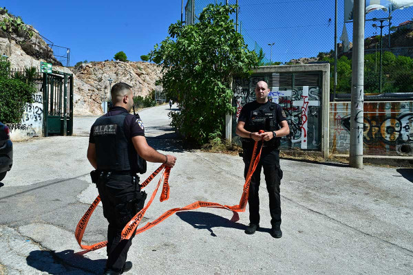 Ένα άστοχο σουτ αποκάλυψε τα ανθρώπινα οστά στην Κυψέλη