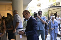 Μαζωνάκης: Αστυνομικοί, Εισαγγελείς και Ιατρικός Σύλλογος για αυτοψία στο ιατρείο που υπέστη ανακοπή
