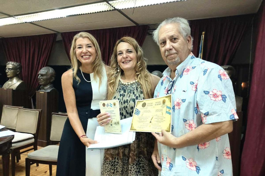 Συγχαρητήρια του Δήμου Ήλιδας στον ποιητή και διανοούμενο Νίκο Παναγιωτάρα από την Αμαλιάδα