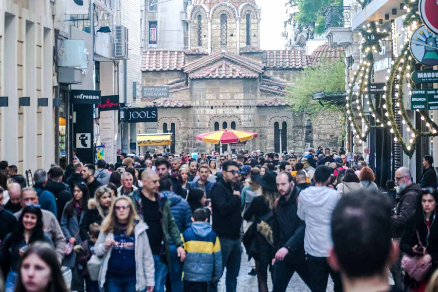 Αγίου Πνεύματος: Τι ισχύει με όσους εργάζονται εκείνη την ημέρα