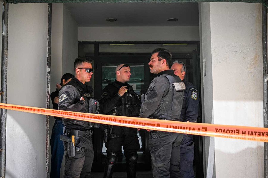Απολογείται ο 89χρονος για τους πυροβολισμούς σε ΕΦΚΑ και Εφετείο - Όλα όσα είπε στους αστυνομικούς