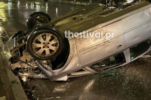 Θεσσαλονίκη: Τούμπαρε αυτοκίνητο τα ξημερώματα στο κέντρο - Ένας τραυματίας