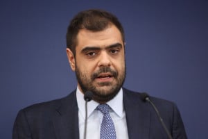 Μαρινάκης για Σαμαρά: Στερείται λογικής η ταύτιση Μητσοτάκη με Τσίπρα