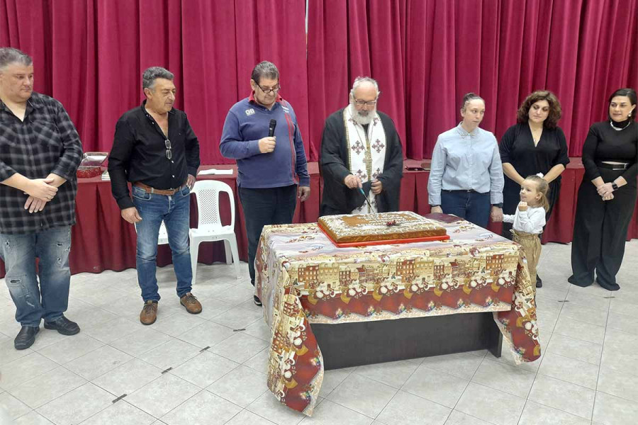 Την Πρωτοχρονιάτικη πίτα του έκοψε ο Πολιτιστικός Σύλλογος Καλλικώμου
