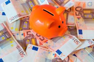 Μικρές καθημερινές συνήθειες που σας εξοικονομούν χρήματα