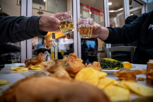 25η Μαρτίου: Τελικά, γιατί τρώμε μπακαλιάρο με σκορδαλιά;
