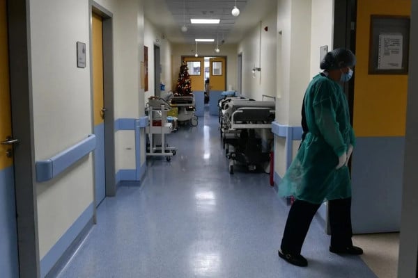 Στο νοσοκομείο δύο νεαρές κοπέλες με σκάγια από καραμπίνα στην αλλαγή του χρόνου