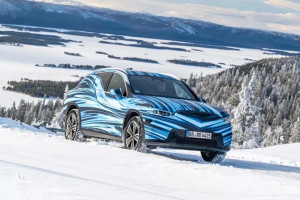 Έρχεται η νέα ηλεκτρική Mercedes GLC