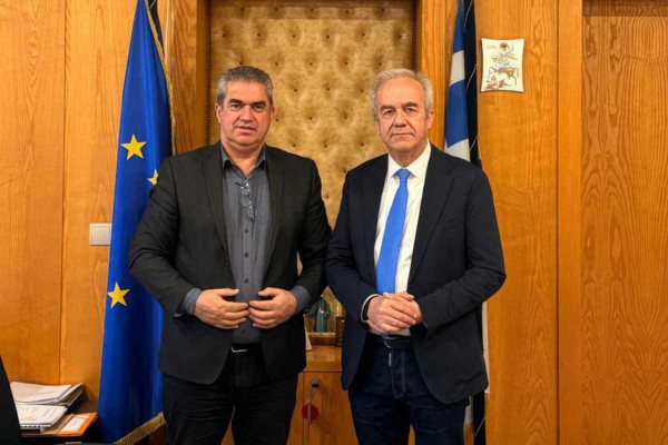 Συνάντηση του Προέδρου του Επιμελητηρίου Ηλείας με τον Γενικό Γραμματέα Υποδομών