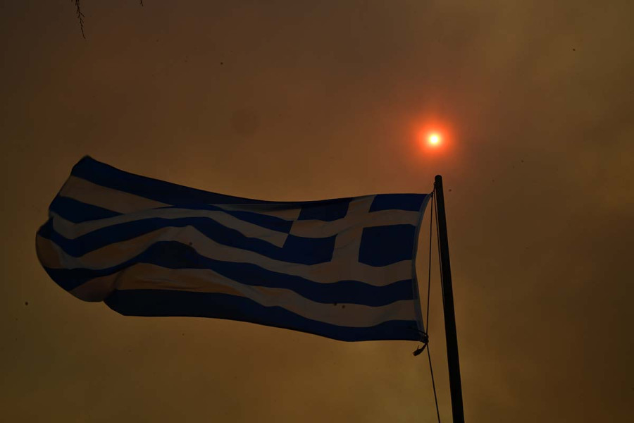 Αντιδήμαρχος Μάνδρας: «Έχουν καεί πάνω από 100-150 σπίτια στο Πόρτο Γερμενό»