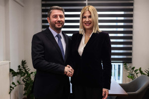 Στο ΠΑΣΟΚ προσχωρεί η Ράνια Θρασκιά – Τι είπε μετά τη συνάντηση με Ανδρουλάκη