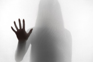 Η Βρετανία λαμβάνει επιπλέον μέτρα για την αντιμετώπιση των «εγκλημάτων τιμής» εις βάρος γυναικών και κοριτσιών