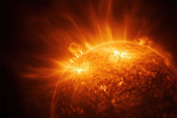 Ηλιακή καταιγίδα χτυπά τη Γη – Πώς «σβήνει» τα ραδιόφωνα σε Ευρώπη και Ασία