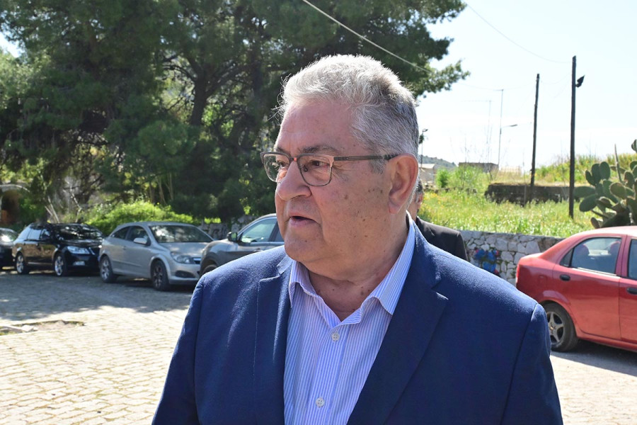 Στην Λέσβο την Τετάρτη ο Κουτσούμπας για τον αφθώδη πυρετό