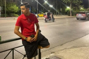 Λεχαινά: Νεκρός σε τροχαίο στην Γλυφάδα, ο 21χρονος Δημήτρης Βεσκούκης