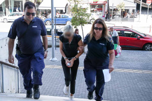 Δεν θυμάμαι τη στιγμή του τροχαίου, είμαι ταπεινός άνθρωπος με ευγενική ψυχή, λέει η 45χρονη οδηγός της Porsche