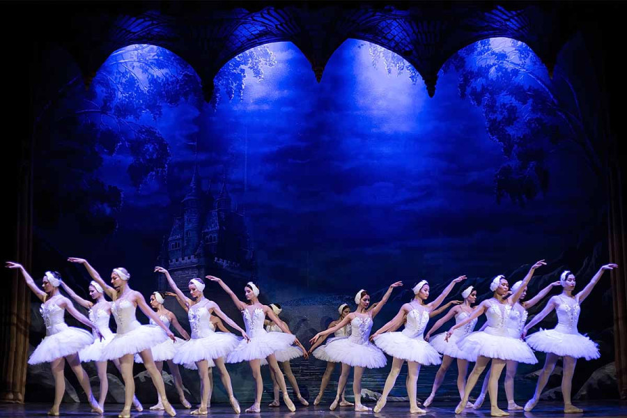 Η «Η Λίμνη των Κύκνων» από το ROYAL CLASSICAL BALLET στο Θέατρο Αρχ. Ήλιδας